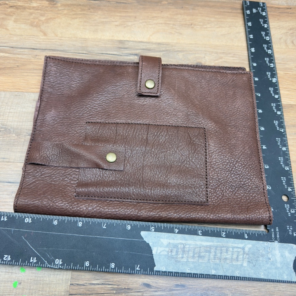 Wilson leather Brown Leather Clutch - Picture 7 of 7
